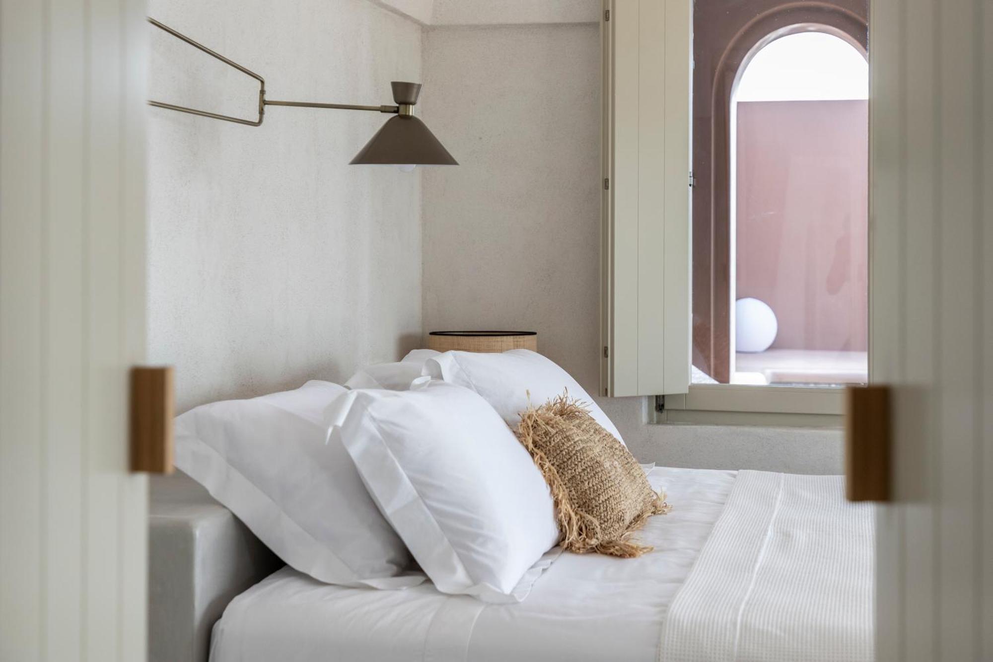 Serra Exclusive Suites Акротири Экстерьер фото